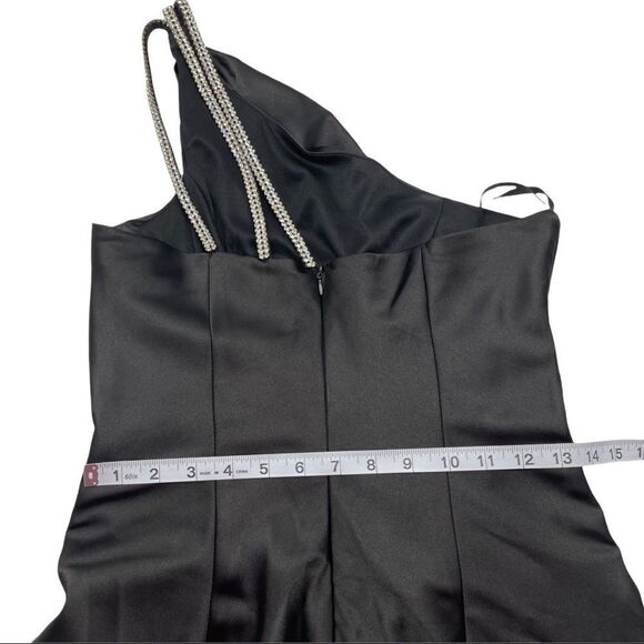 Cinderella Design Studded One Shoulder Black Long Gown MEDIUM - Picture 16 of 16